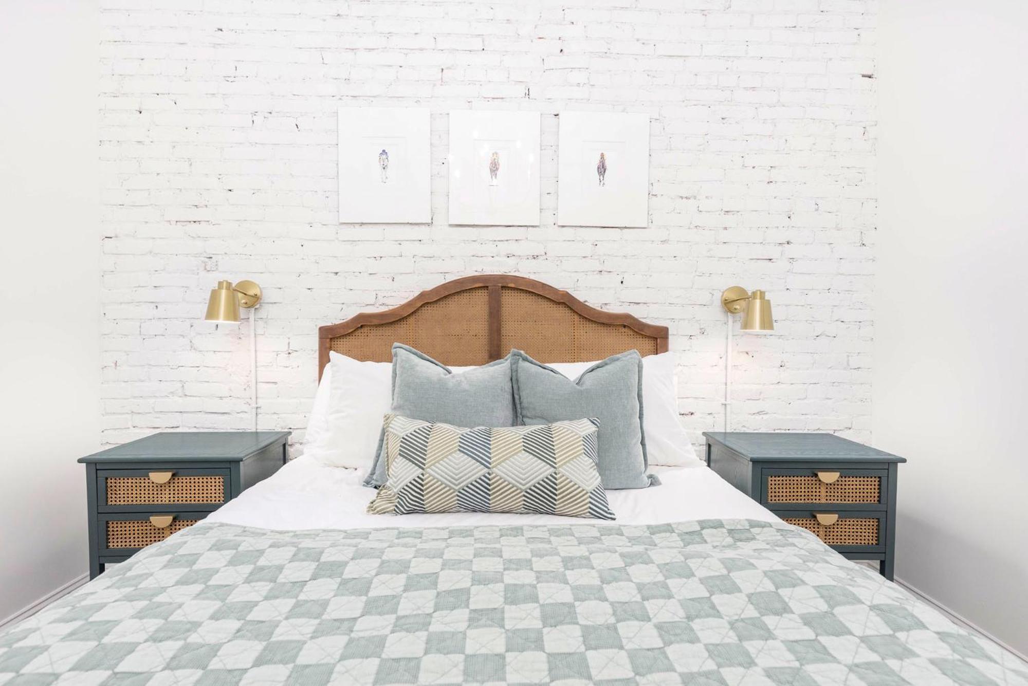 Apartment Decadent Cityscape Retreat Louisville