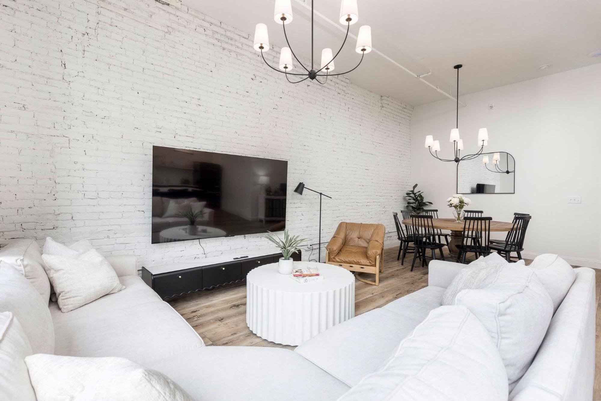 Decadent Cityscape Retreat Louisville